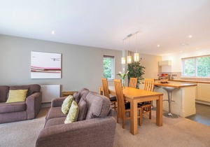2 bedroom accommodation in Carnon Downs, near Truro