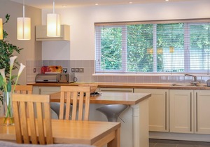 2 bedroom accommodation in Carnon Downs, near Truro