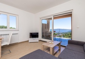 2 bedroom accommodation in Icici