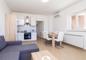 2 bedroom accommodation in Icici