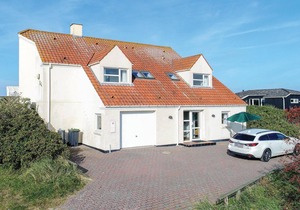 2 bedroom amazing home in Nørre Nebel