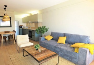 2 Bedroom Apartment - Sea view - 150m from the beach