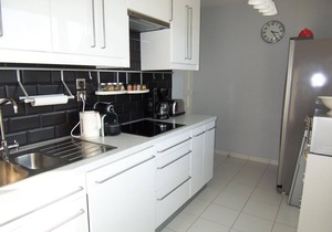 2-Bedroom Apartment in Arcachon Center with Parking and WIFI