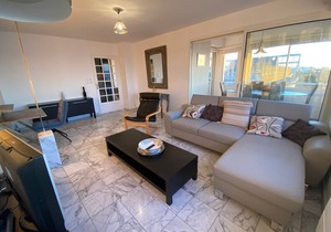 2-Bedroom Apartment in Arcachon Center with Parking and WIFI