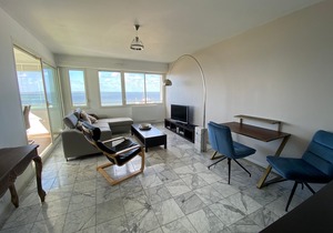 2-Bedroom Apartment in Arcachon Center with Parking and WIFI