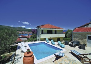 2 bedroom beautiful apartment in Trogir