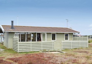 2 bedroom beautiful home in Hvide Sande