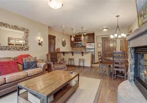 2 Bedroom Blackbear Lodge Condo In River Run Village