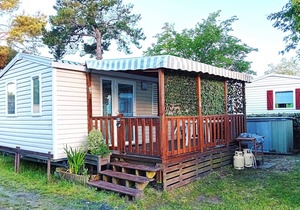 2-bedroom mobile home