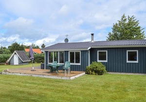 2 bedroom lovely home in Hadsund