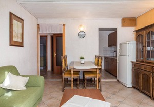 2 bedroom lovely apartment in Barbat na Rabu