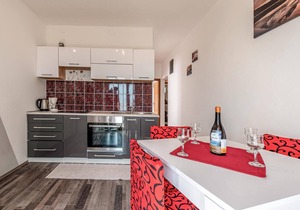 2 bedroom nice apartment in Povljana