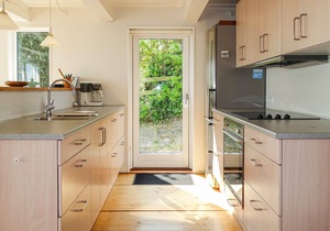 2 bedroom pet friendly home in Allinge