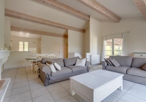 2 BEDROOM TOWNHOUSE WITH GARDEN (N°566)