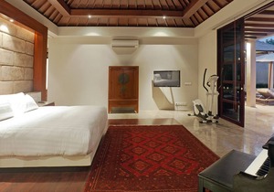2 Bedrooms, stay at 4 Bedroom Jimbaran Luxury Villa, Exclusive Use!
