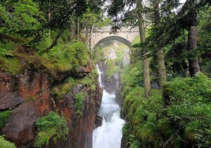 2-Room Apartment, Near Spa and Cable Car, WiFi