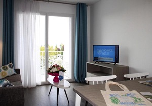 2-room flat in the residence Les Coteaux de Jonzac with balcony