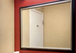 2 Spacious Units! FREE Parking, Pets Allowed, Close to Burlington Mall!