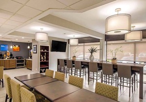 2-Star Hotel ∙ Comfort Inn Greenville - Haywood Mall