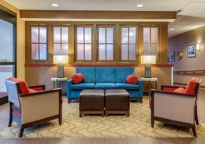 2-Star Hotel ∙ Comfort Suites Downtown Carlisle