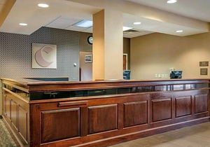2-Star Hotel ∙ Comfort Suites Downtown Carlisle