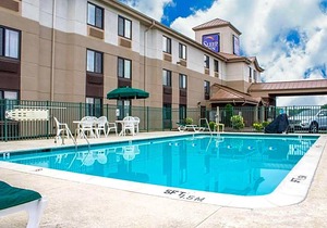 2-Star Hotel ∙ Sleep Inn Salisbury