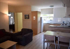 200 m away from the 'Golden Mile'- exclusive Esplanade Glenelg. Free parking.