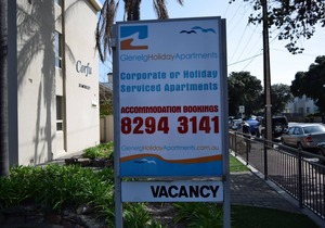 200 m away from the 'Golden Mile'- exclusive Esplanade Glenelg. Free parking.