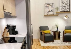 #202 · Yale area-gorgeous, modern studio w/loft #202