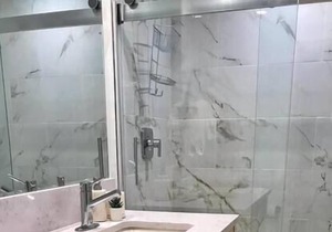 #203 · Yale Area Studio+loft w/office, natural light #203