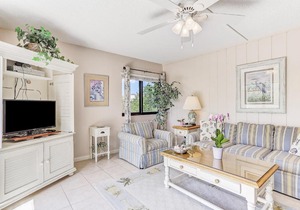 2034 Beach Wood