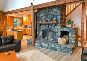 208 m² Cabin ∙ 3 bedrooms ∙ 8 guests