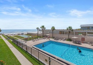 208 - Poolside 2 BR Great Ocean View