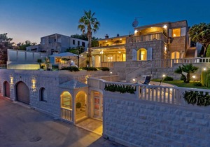 229 m² House ∙ 6 bedrooms ∙ 14 guests