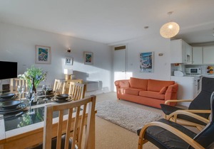 24 St Nicholas Court