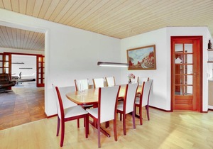 246 m² House ∙ 4 bedrooms ∙ 8 guests