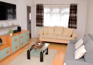 29EW Dreams Unlimited Serviced Accommodation- Staines - Heathrow