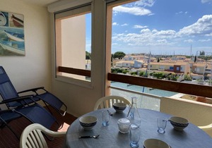 2P Cabine, 6 couchages, terrasse, parking, proche plage - Cap d'Agde - FR-1-249-149