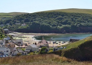 3 Armada House - Three Bedroom House, Sleeps 6