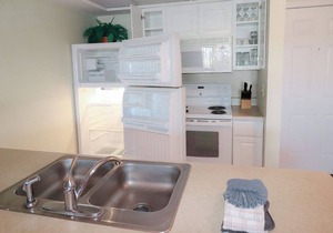 3 -BD Lakeview Suite - 3LO - 02