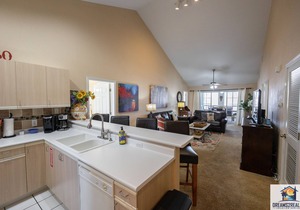 3 BDR Condo ~ Near the Strip and Golf Course ~ FREE TICKETS INCLUDED! (CH4-5)