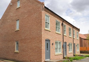 3 bedroom accommodation in Stalham Staithe