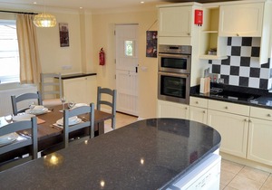 3 bedroom accommodation in Happisburgh