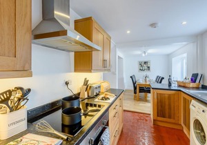 3 bedroom accommodation in Aberaeron