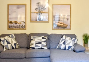 3 bedroom accommodation in Allonby, near Maryport