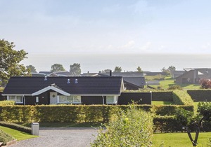 3 bedroom awesome home in Sjølund