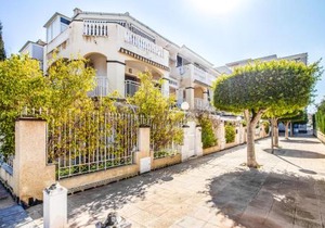 3 Bedroom Beach Front Home In Santa Pola