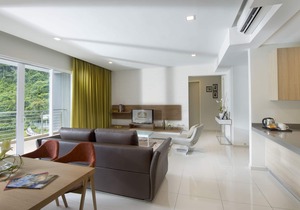 3 Bedroom Lakeview Executive Deluxe #4