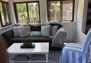 3 Homes away from the Beach! Large enough for a big Family....