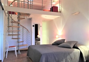 3 room duplex apartment TB condition-air-conditioned - terrace-sea view-pool-garage